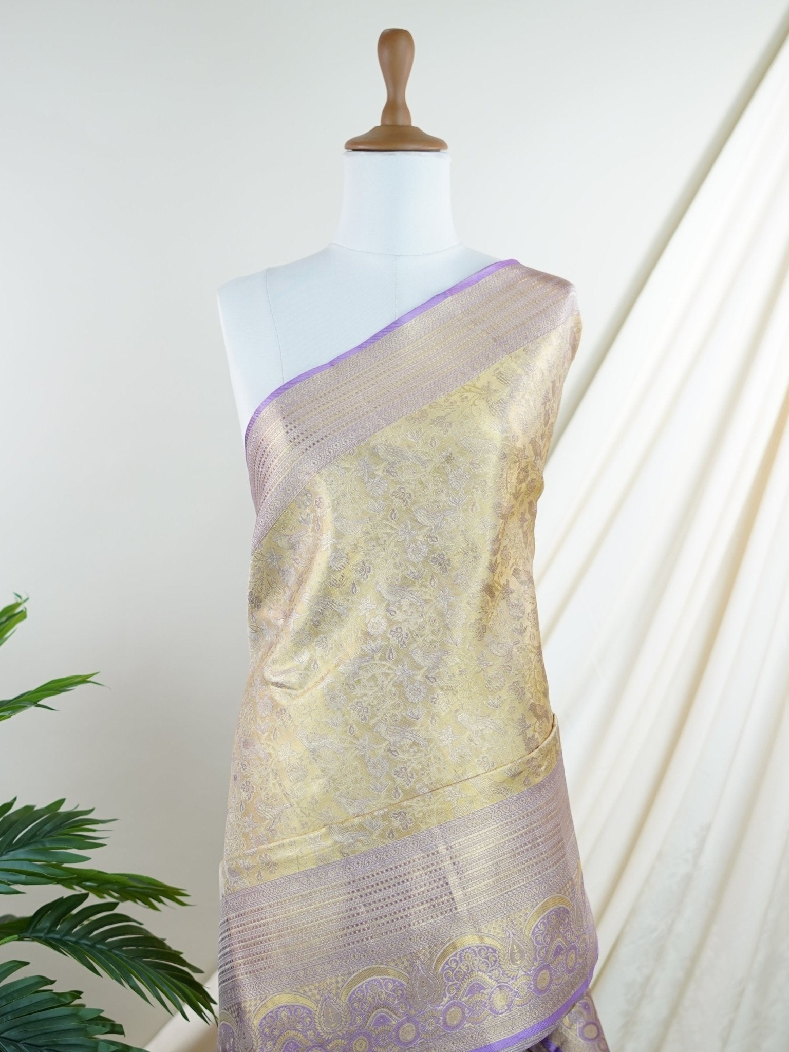 Kanchipuram Silk  100% Pure Silk  - Manoranjitham Weaves - Handloom Store