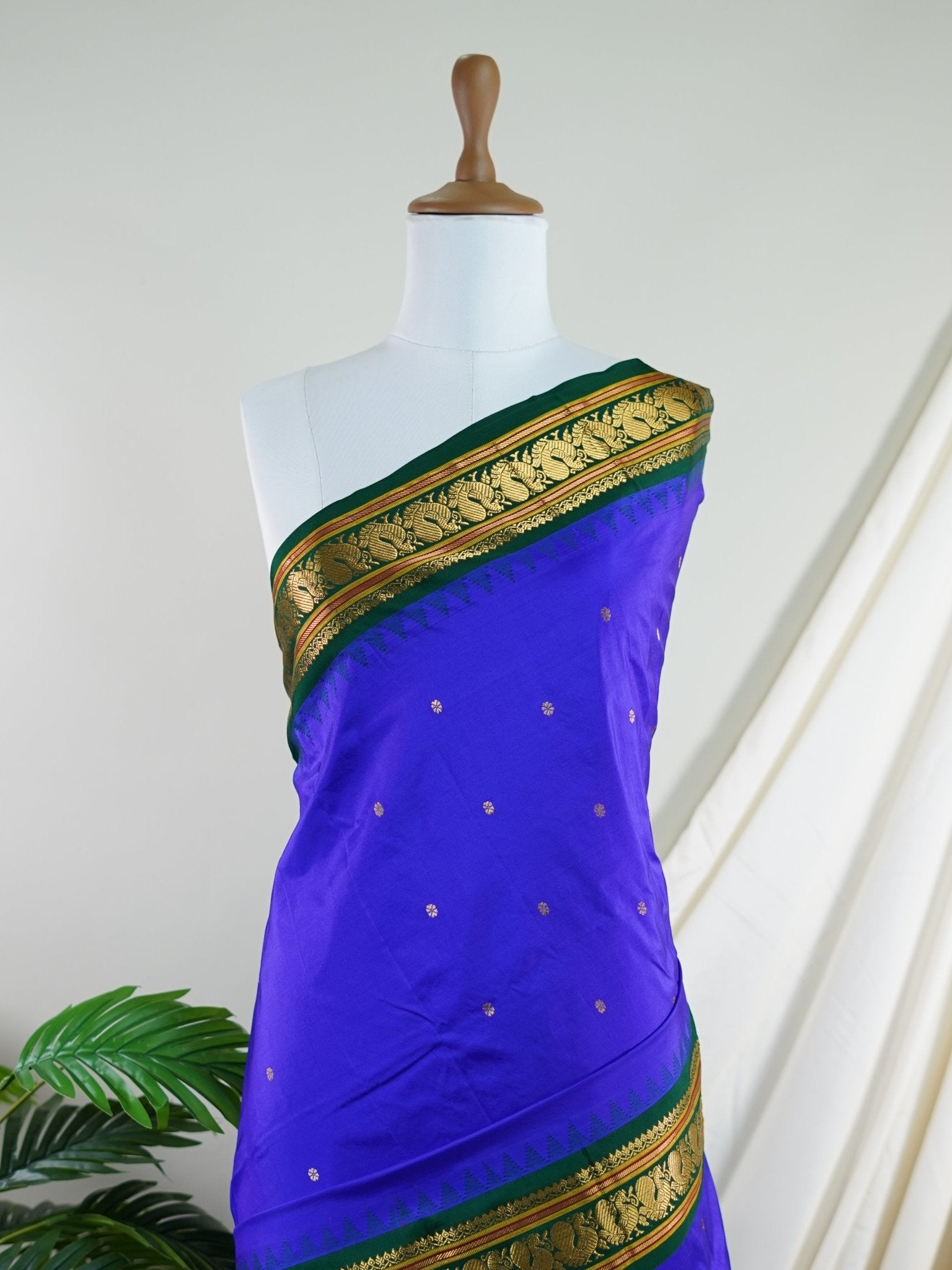Narayanpet Blue 100% Pure Silk  - Manoranjitham Weaves - Handloom Store
