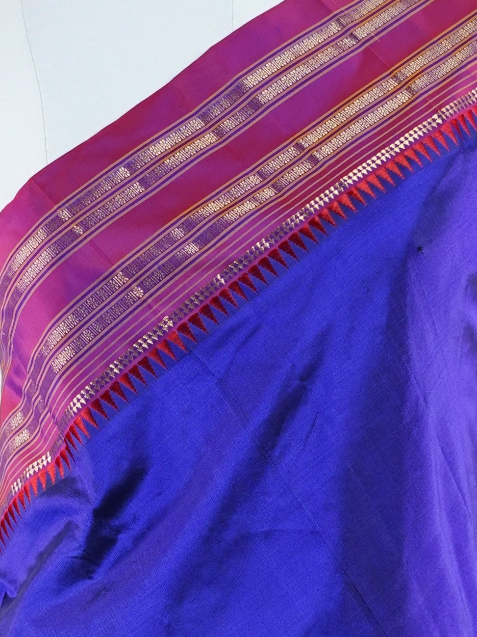Narayanpet Royal Blue 100% Pure Silk  - Manoranjitham Weaves - Handloom Store
