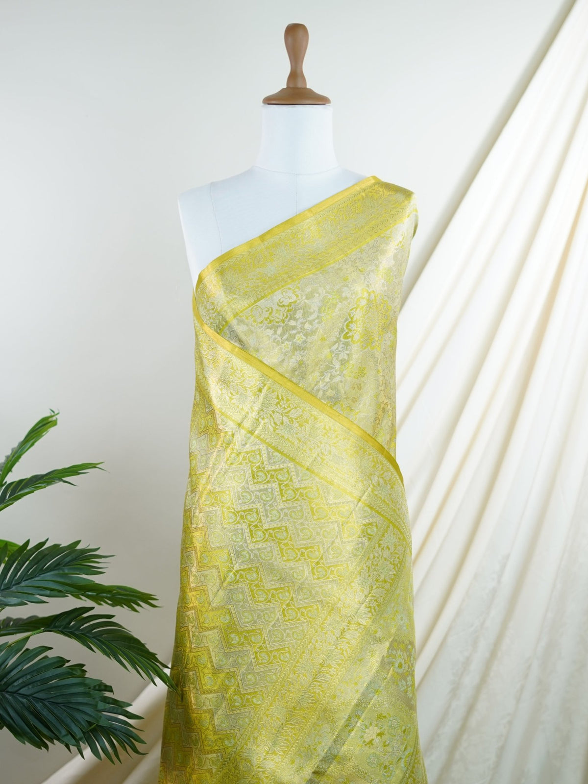 Kanchipuram Silk  100% Pure Silk  - Manoranjitham Weaves - Handloom Store