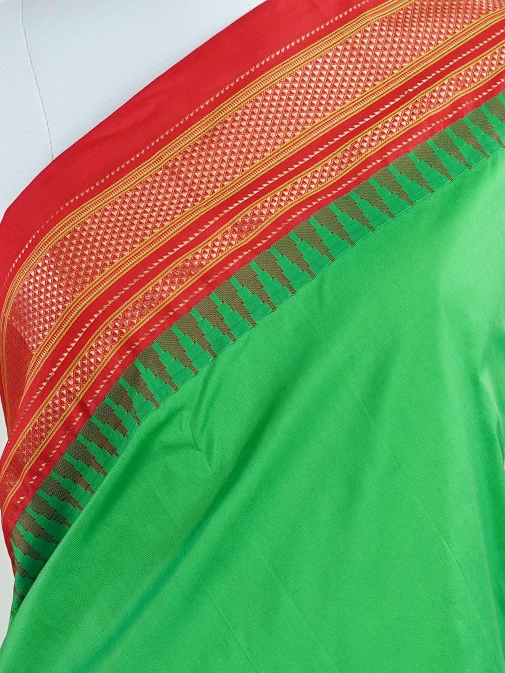Semi Silk  Semi Silk - Manoranjitham Weaves - Handloom Store