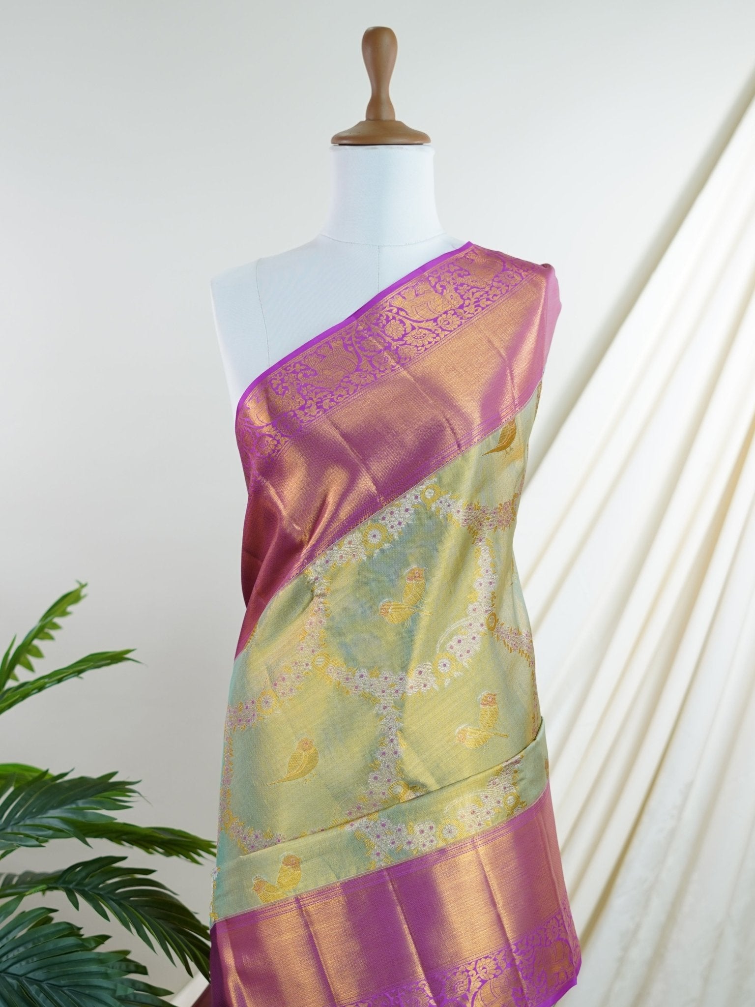 Kanchipuram Silk  100% Pure Silk  - Manoranjitham Weaves - Handloom Store