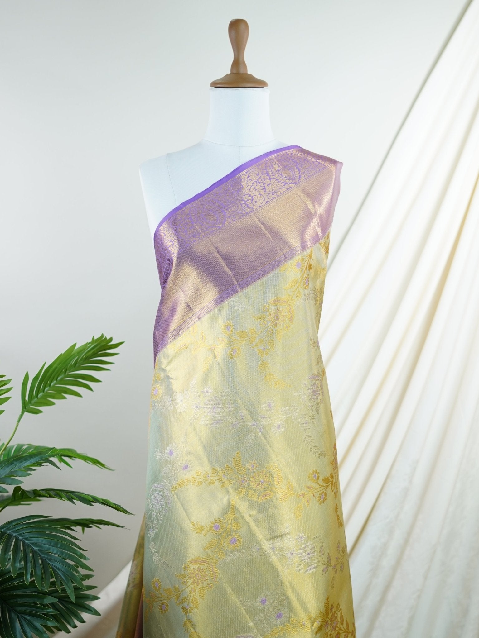 Kanchipuram Silk  100% Pure Silk  - Manoranjitham Weaves - Handloom Store