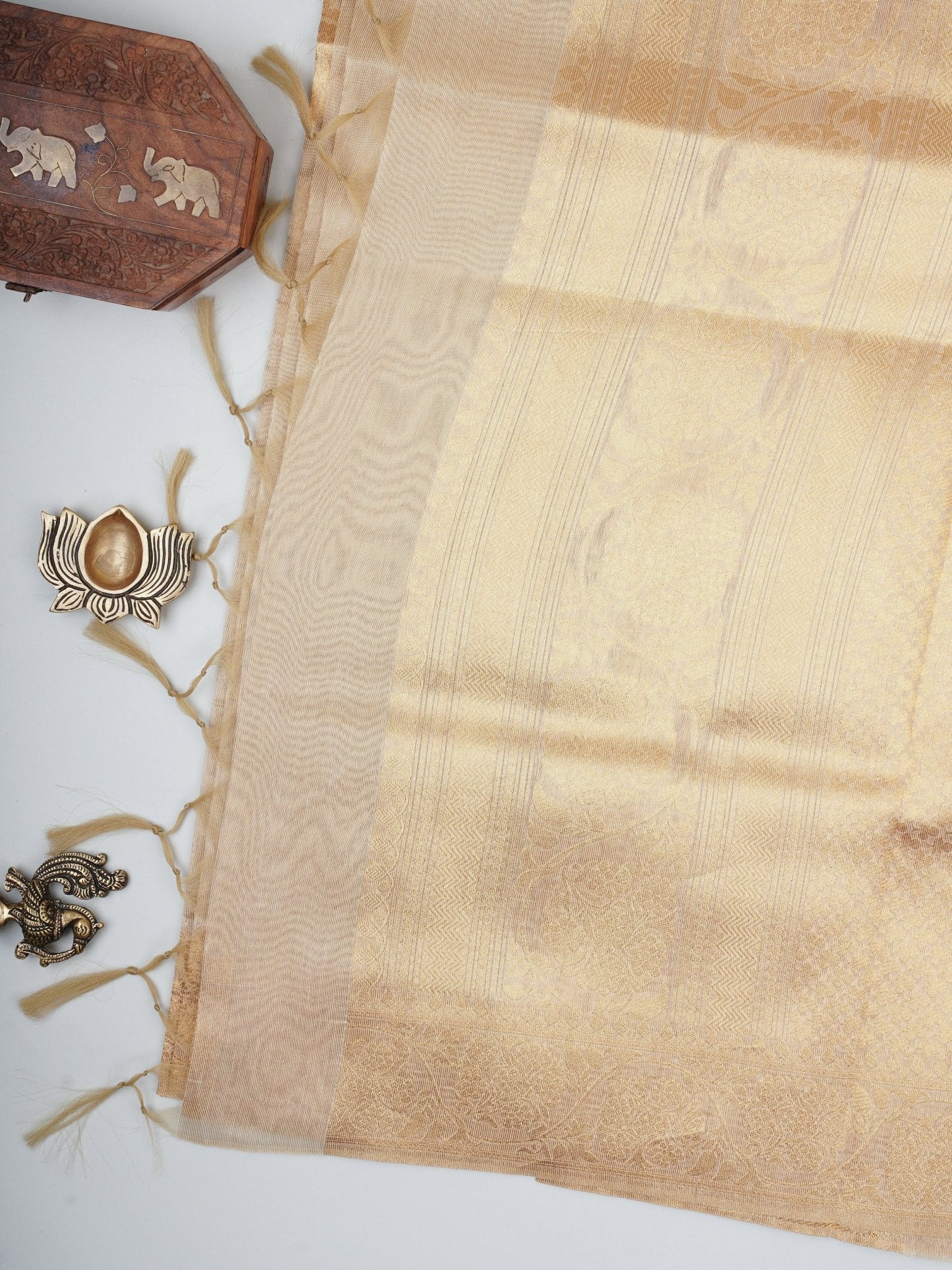 tissue Gold Kora Semi Tissue - Manoranjitham Weaves - Handloom Store