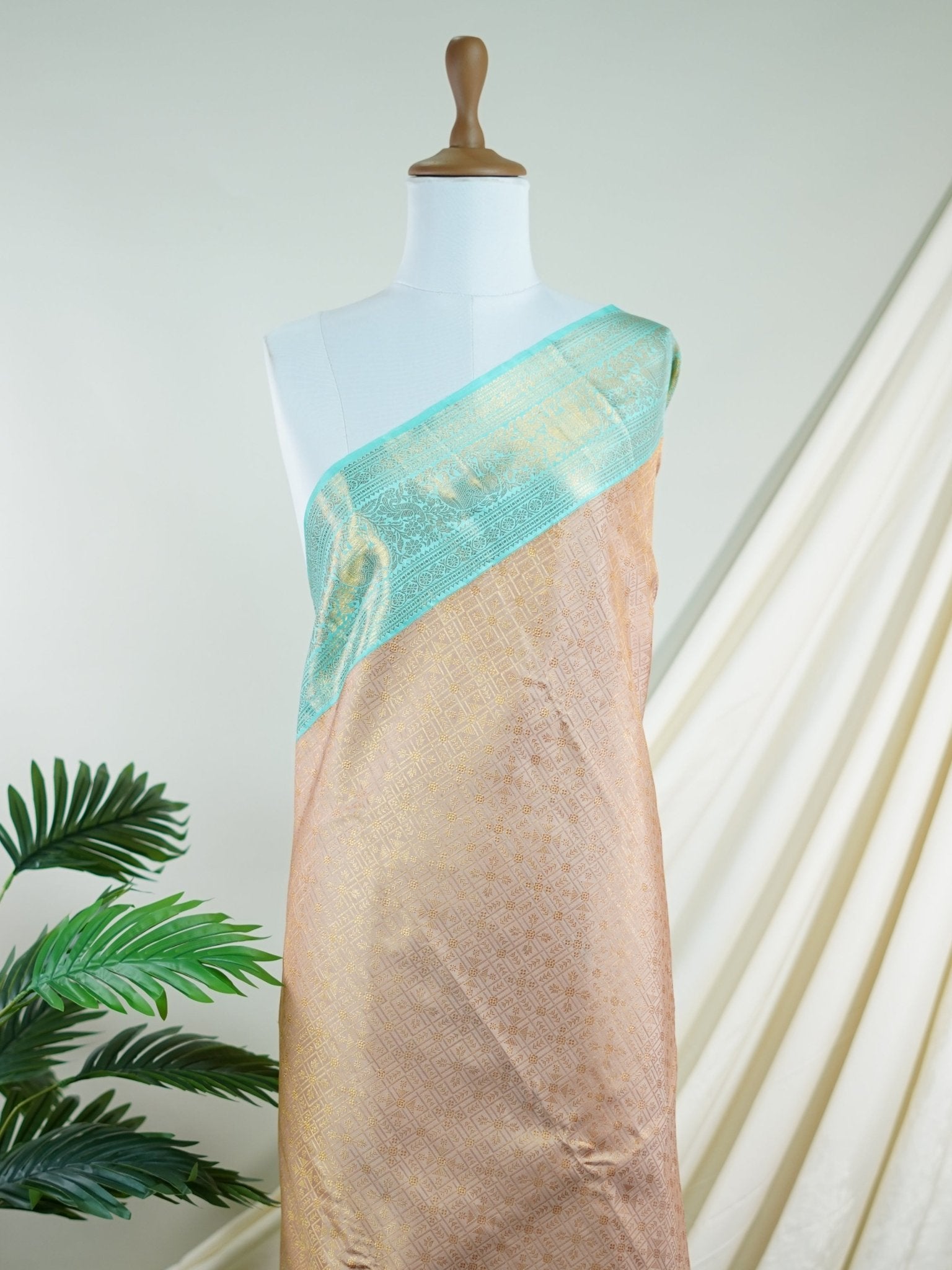 Kanchipuram Silk Peach 100% Pure Silk  - Manoranjitham Weaves - Handloom Store