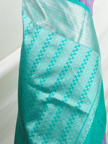 Venkatagiri Silk Woven in the heart of Andhra Pradesh, this Venkatagiri handloom saree is a symbol of regal elegance and heritage. Known for its soft texture and intricate craftsmanship, it drapes gracefully for weddings, pujas, and festive moments. Each thread carries tradition, making it a cherished piece of South Indian artistry. Lightweight yet luxurious — a true sree in every sense. Tanirika - Manoranjitham Weaves - Handloom Store