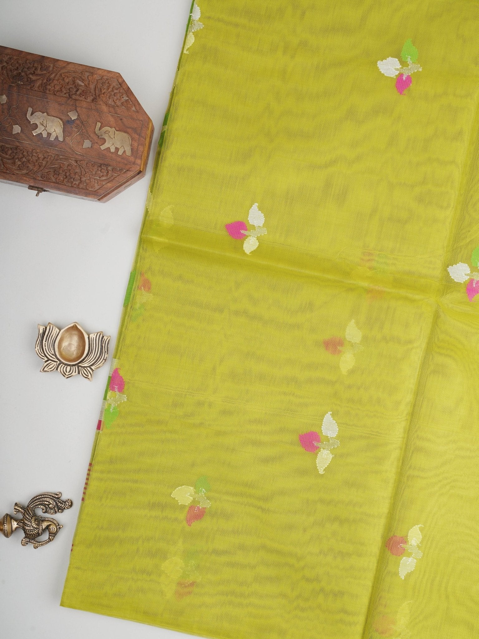 Cotton Green 100% Pure Cotton - Manoranjitham Weaves - Handloom Store