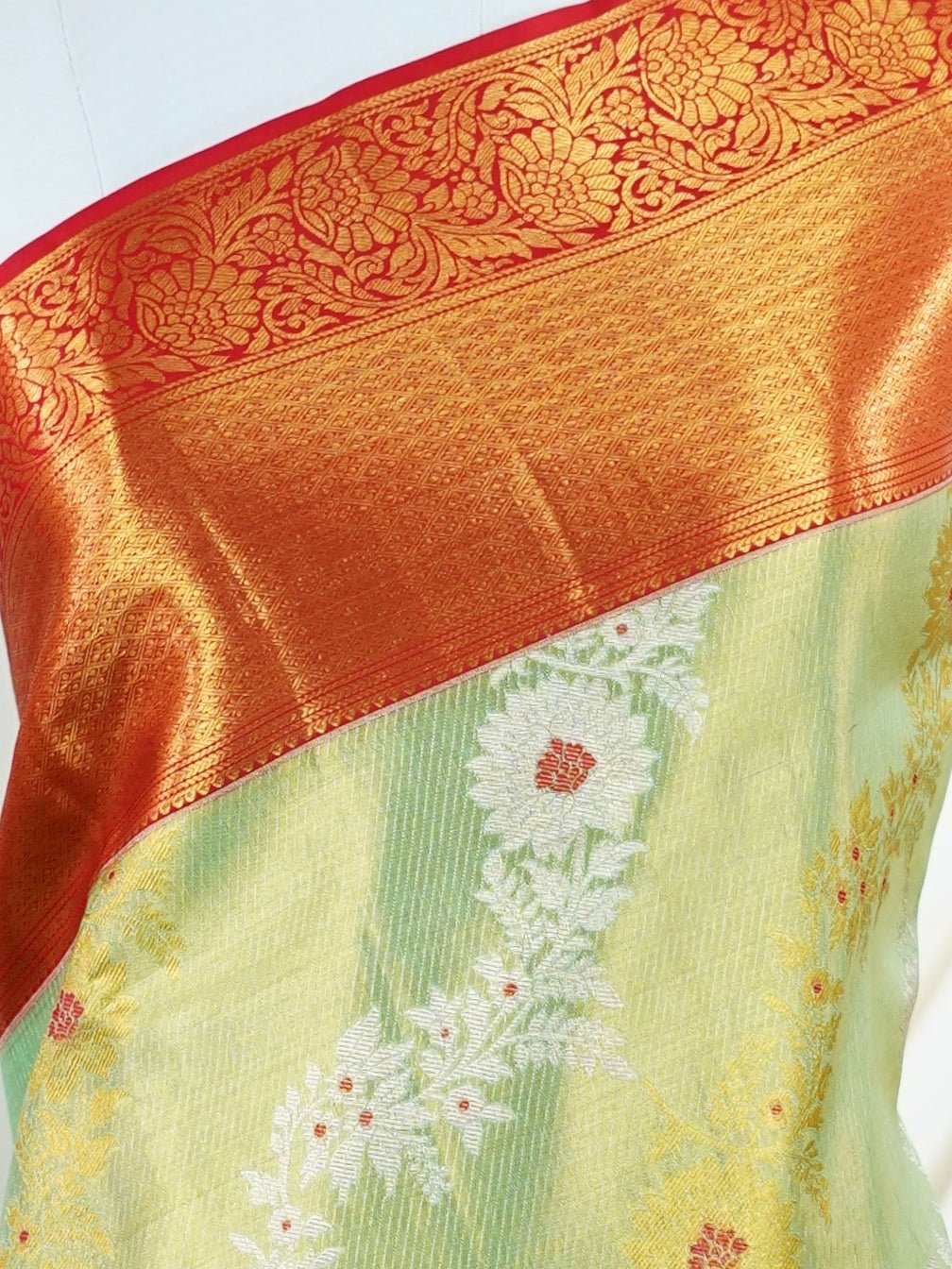Kanchipuram Silk  100% Pure Silk  - Manoranjitham Weaves - Handloom Store