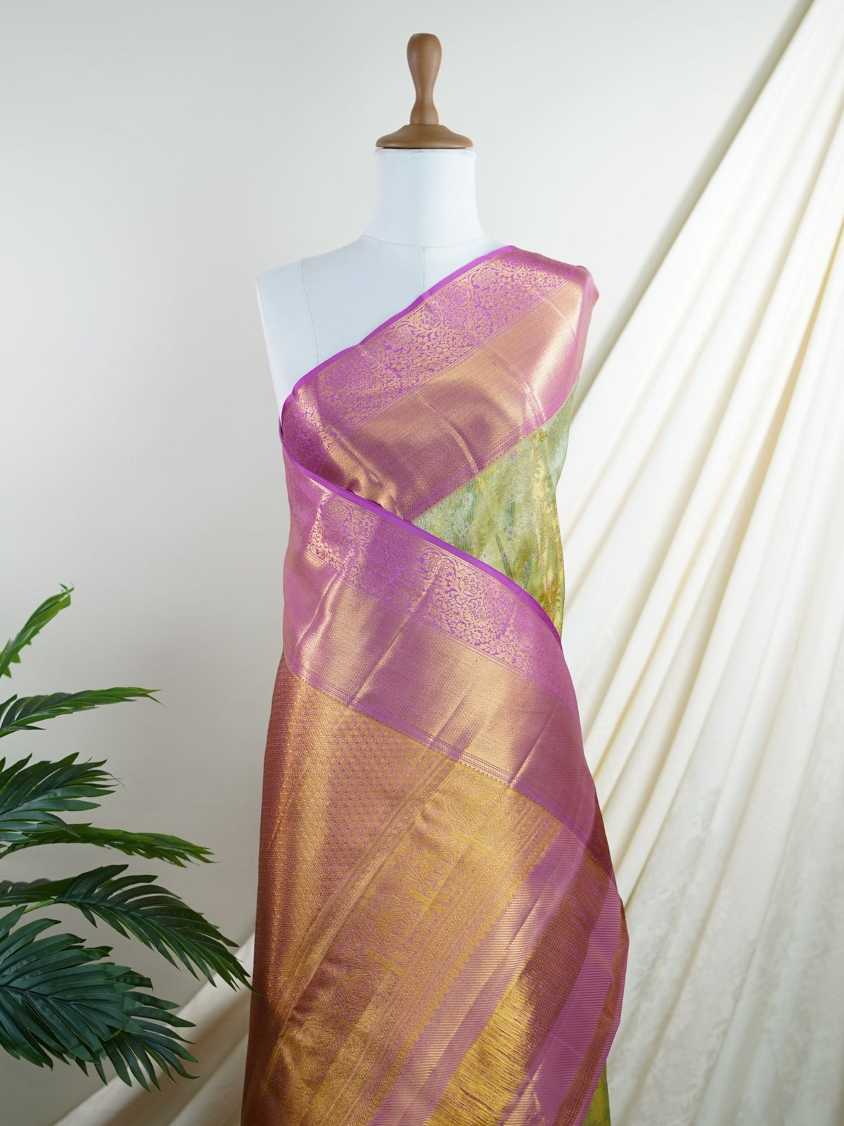 Kanchipuram Silk  100% Pure Silk  - Manoranjitham Weaves - Handloom Store