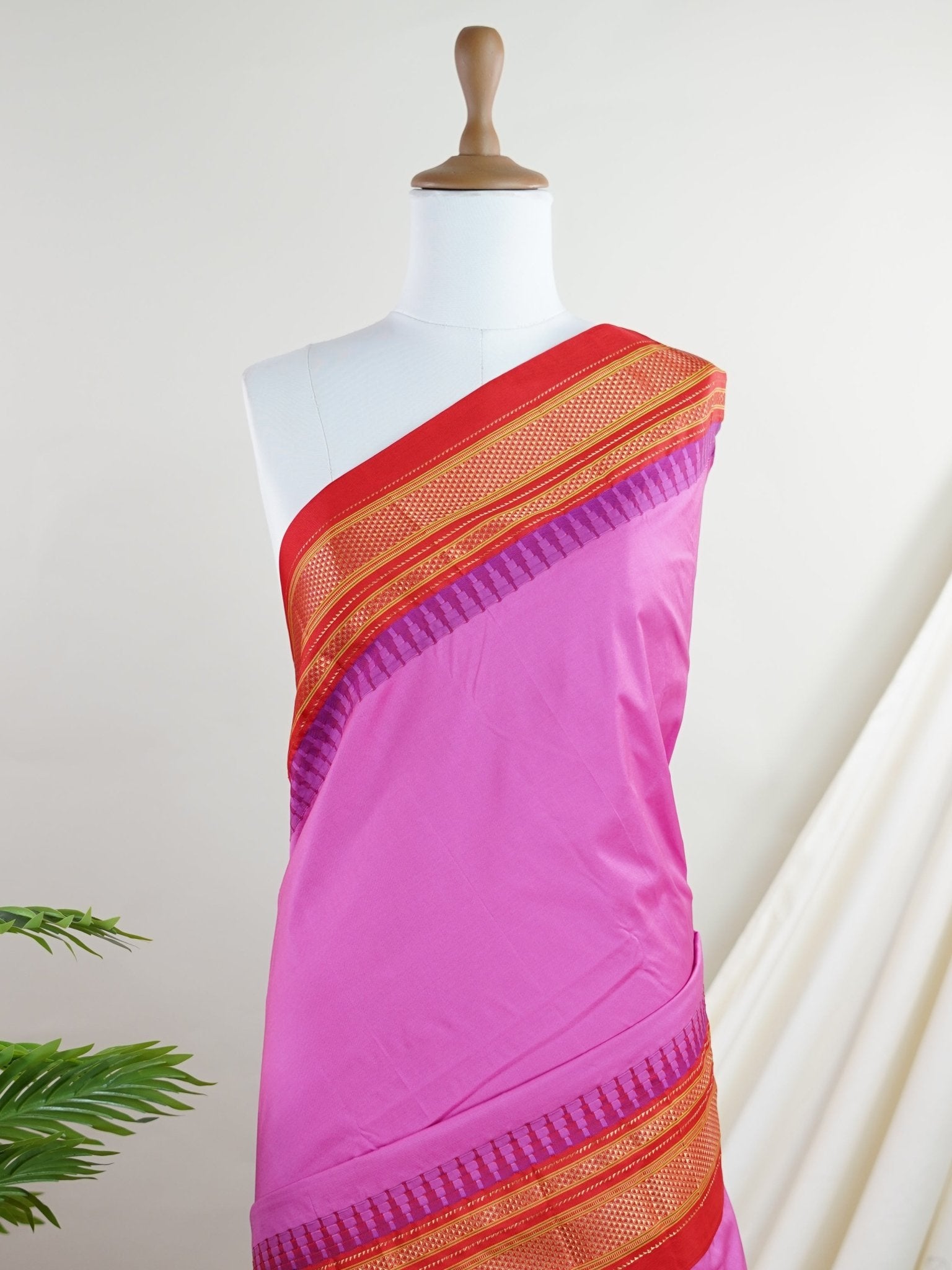 Semi Silk  Semi Silk - Manoranjitham Weaves - Handloom Store