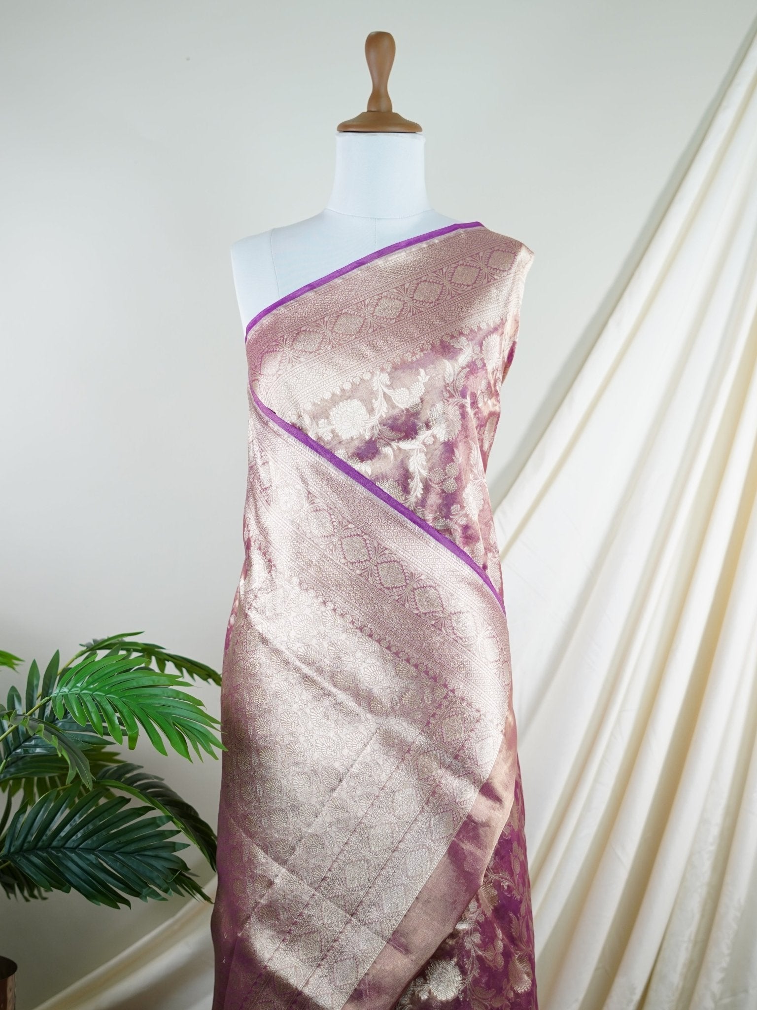 Katan Pink 100% Pure Tissue - Manoranjitham Weaves - Handloom Store