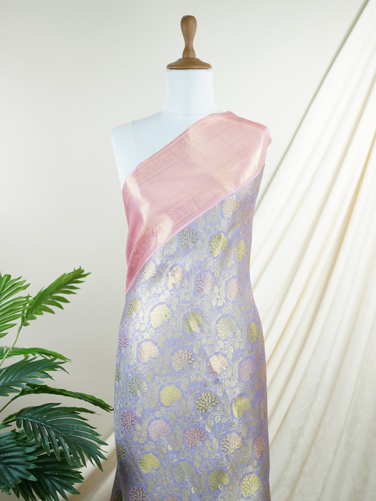 Kanchipuram Silk  100% Pure Silk  - Manoranjitham Weaves - Handloom Store