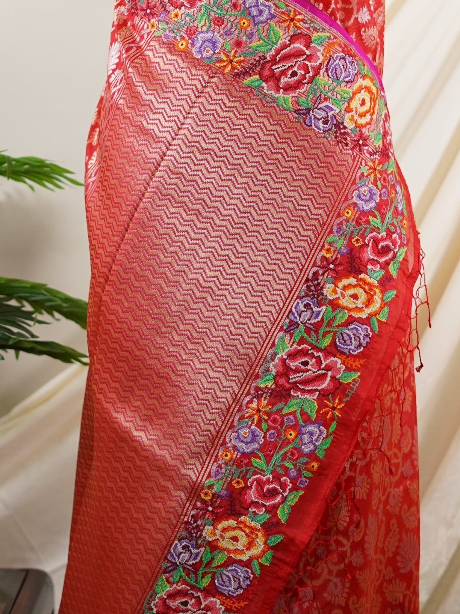 Katan Red 100% Pure Silk  - Manoranjitham Weaves - Handloom Store