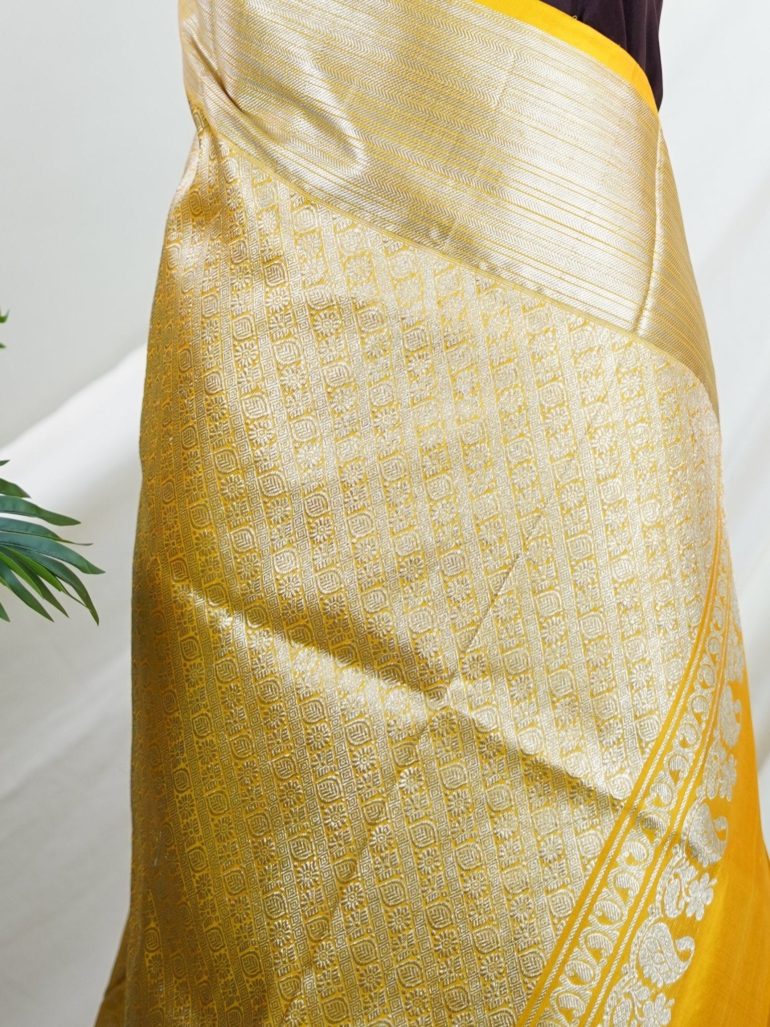 Venkatagiri Silk  100% Pure Silk  - Manoranjitham Weaves - Handloom Store