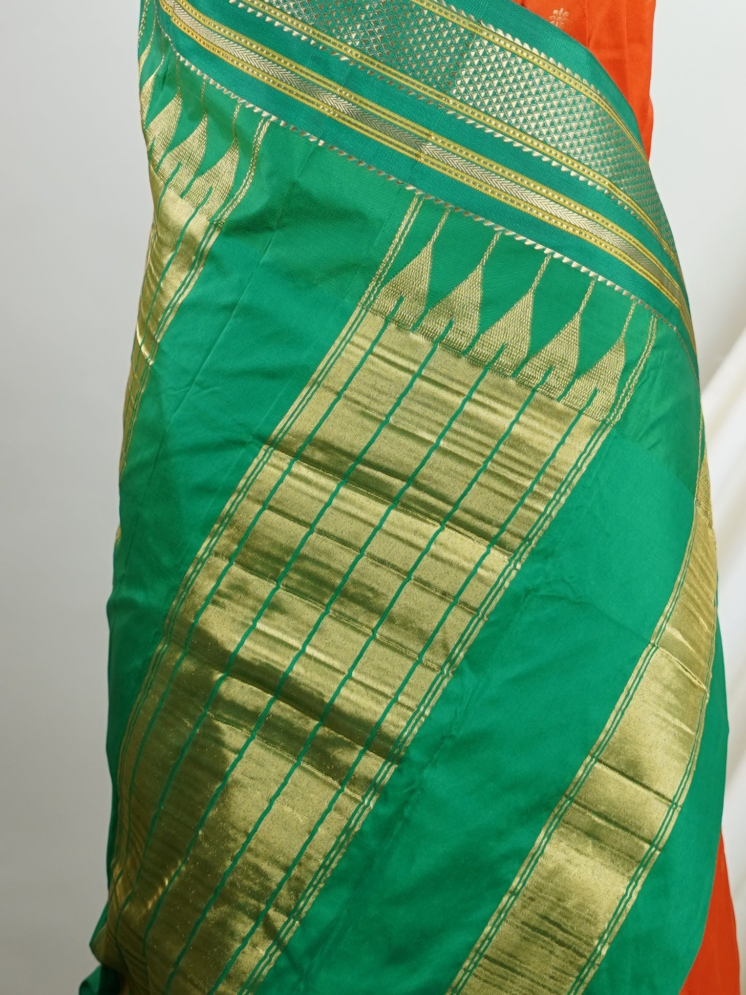 Semi Silk  Semi Silk - Manoranjitham Weaves - Handloom Store
