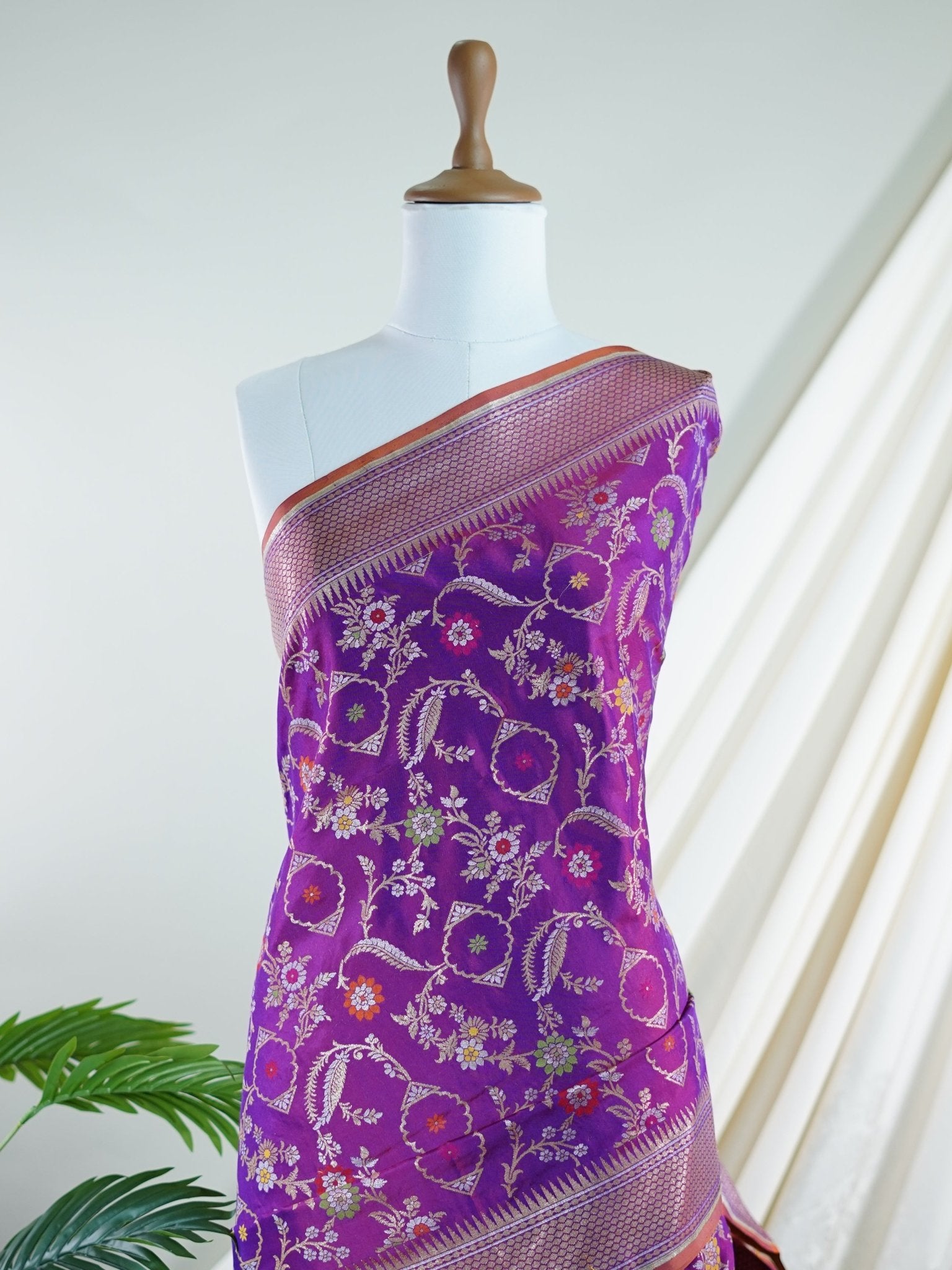 Katan Violet 100% Pure Katan Silk - Manoranjitham Weaves - Handloom Store