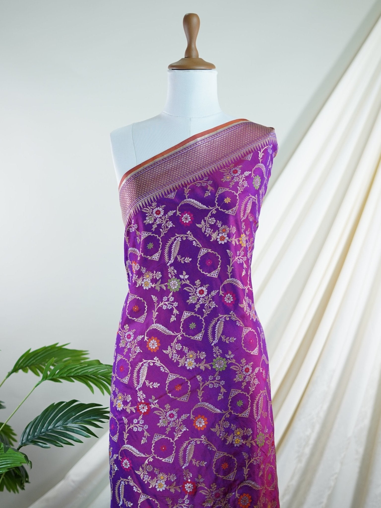 Katan Violet 100% Pure Katan Silk - Manoranjitham Weaves - Handloom Store