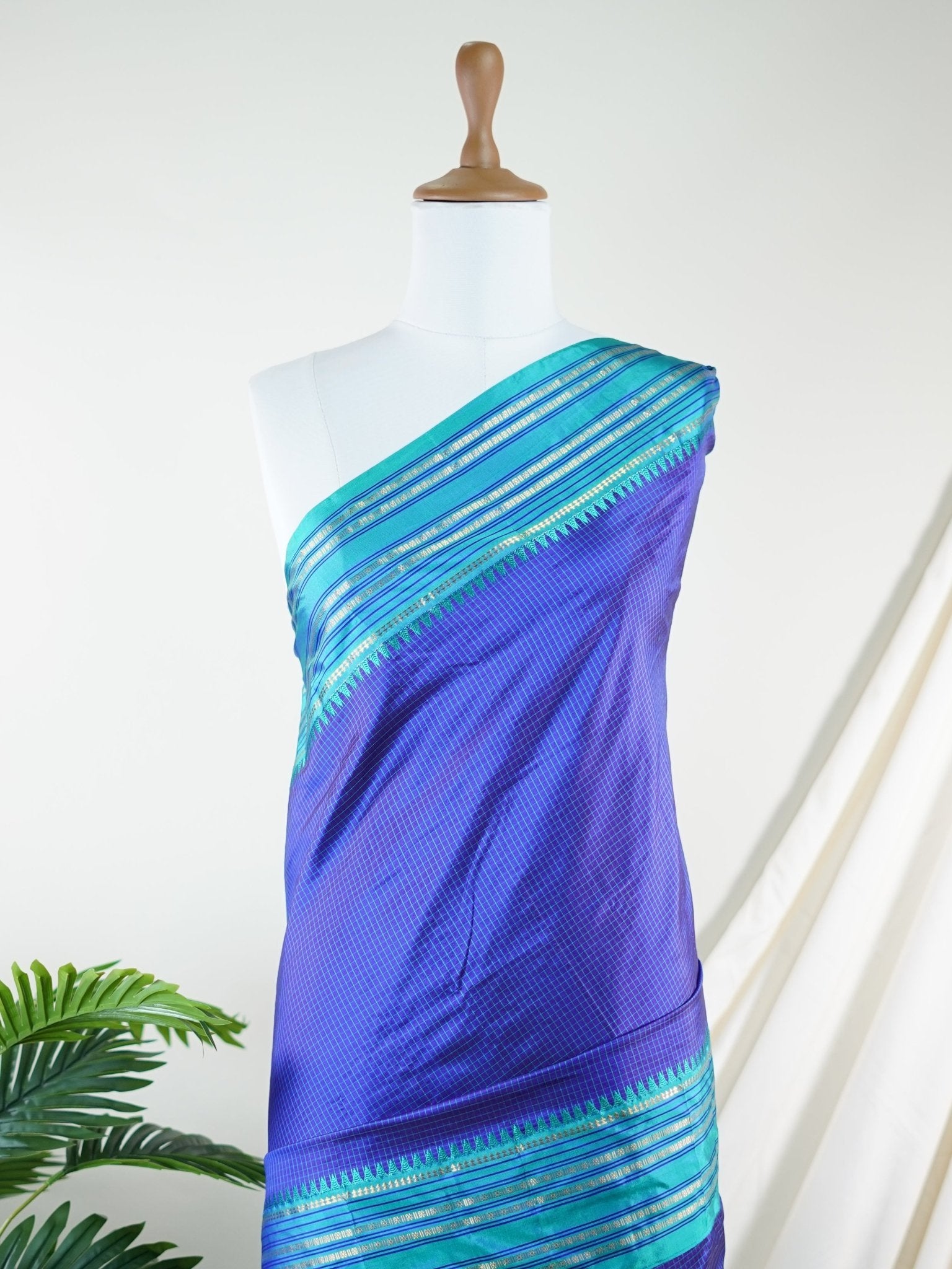 Narayanpet Blue 100% Pure Silk  - Manoranjitham Weaves - Handloom Store