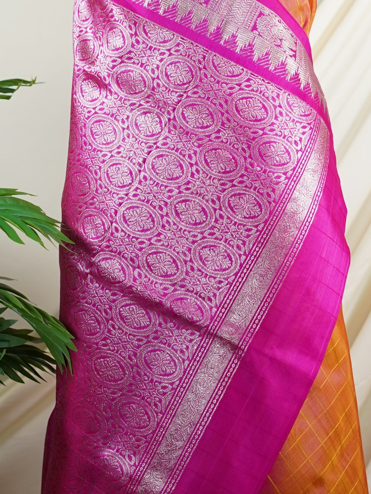 Venkatagiri Silk Orange  100% Pure Silk  - Manoranjitham Weaves - Handloom Store