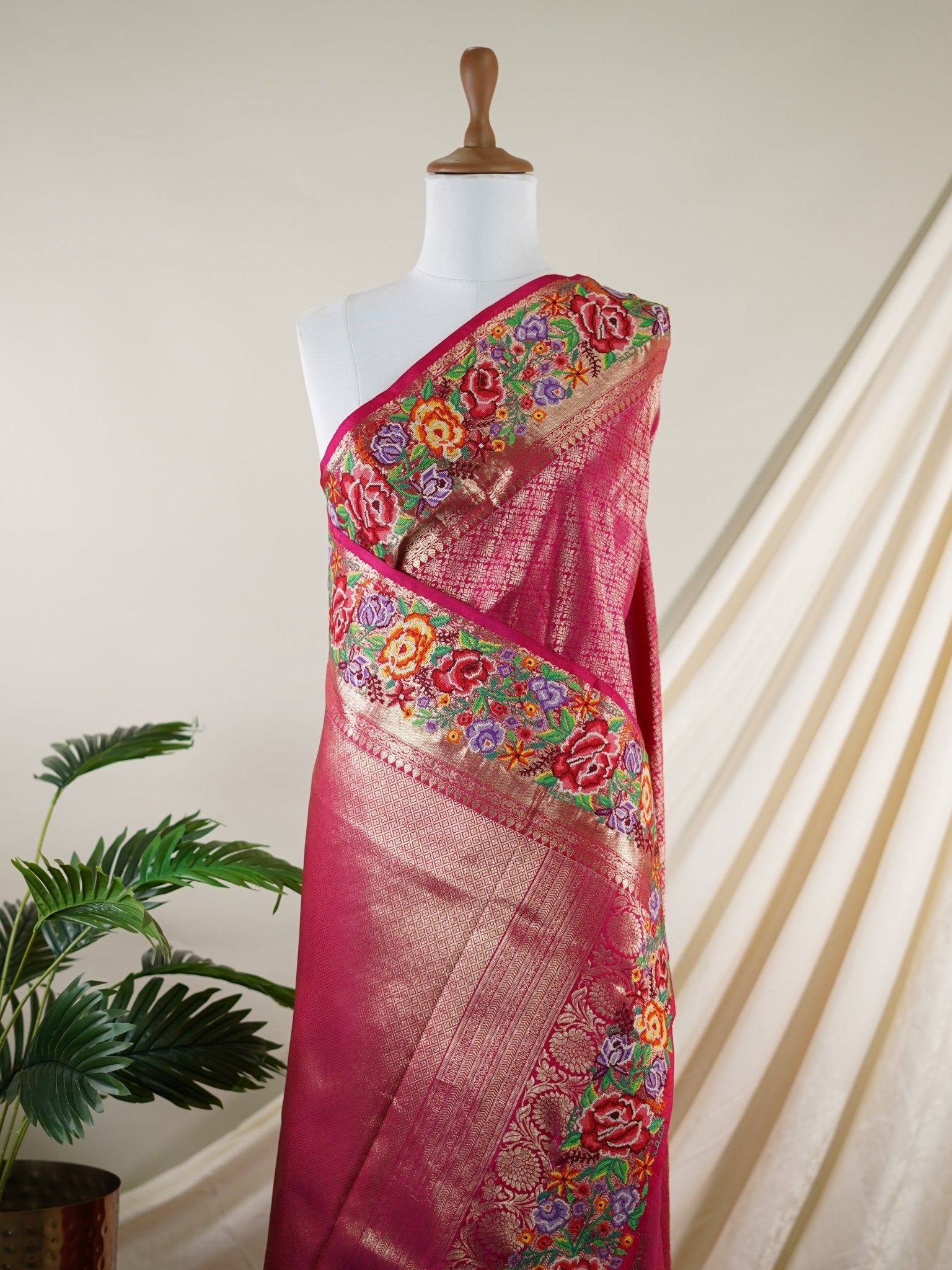 Kanchipuram Silk Pink 100% Pure Silk  - Manoranjitham Weaves - Handloom Store