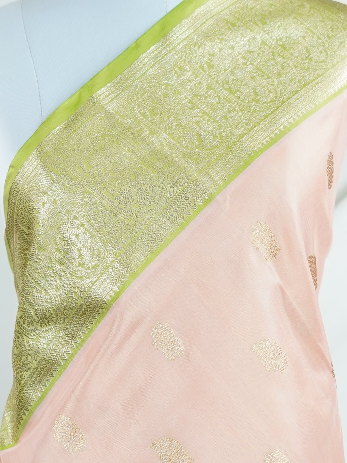 Venkatagiri Silk  100% Pure Silk  - Manoranjitham Weaves - Handloom Store