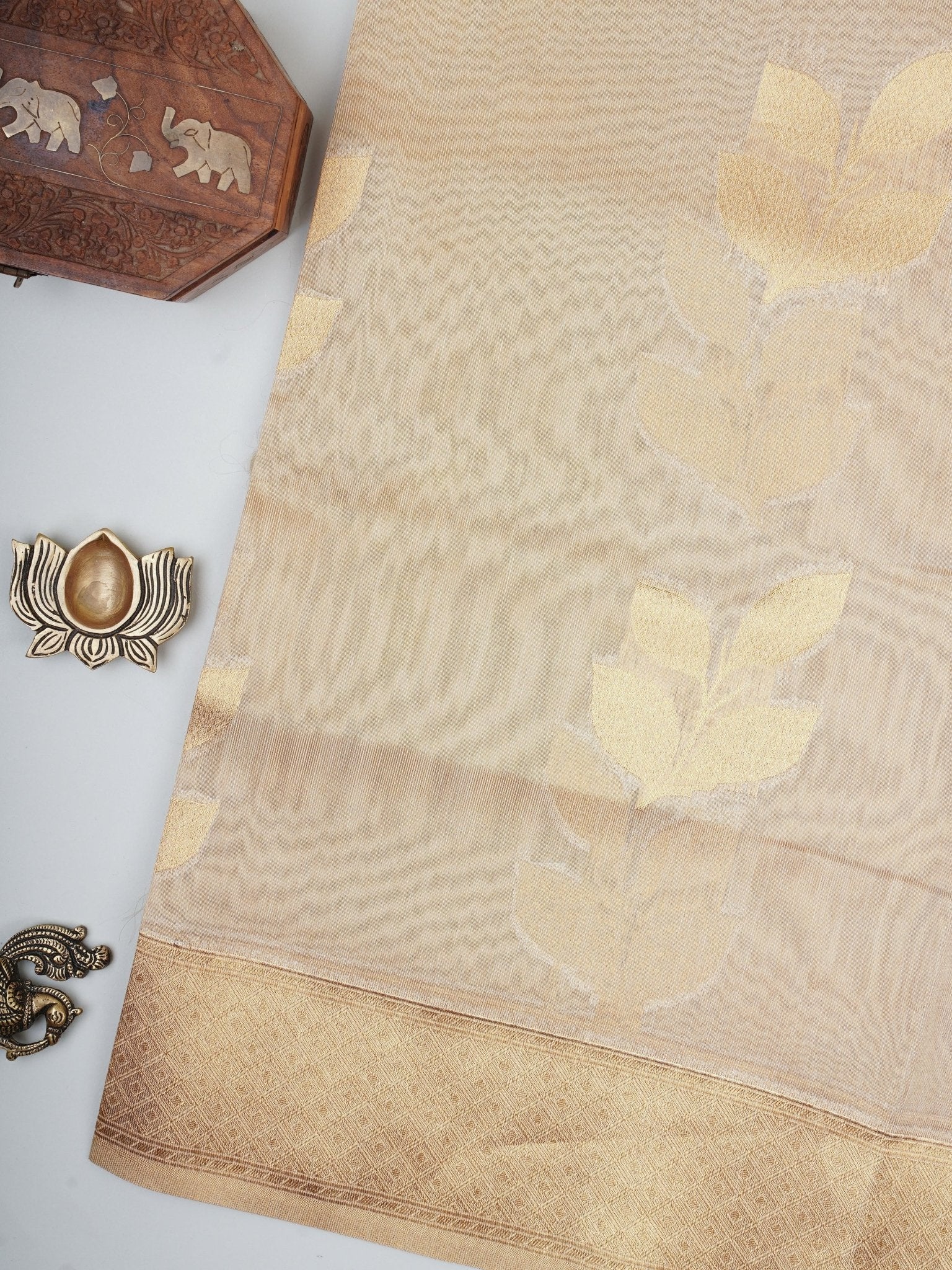 tissue Gold Kora Semi Tissue - Manoranjitham Weaves - Handloom Store