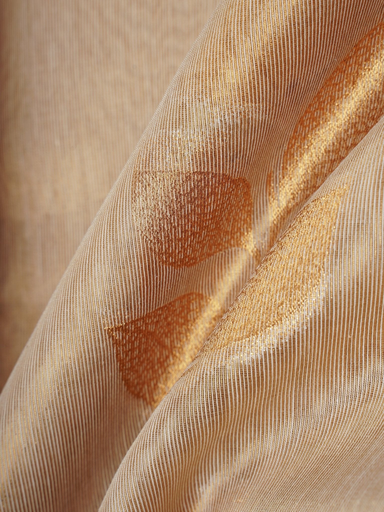 tissue Gold Kora Semi Tissue - Manoranjitham Weaves - Handloom Store